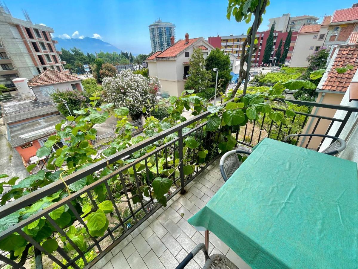 Garden House Μπούντβα Εξωτερικό φωτογραφία