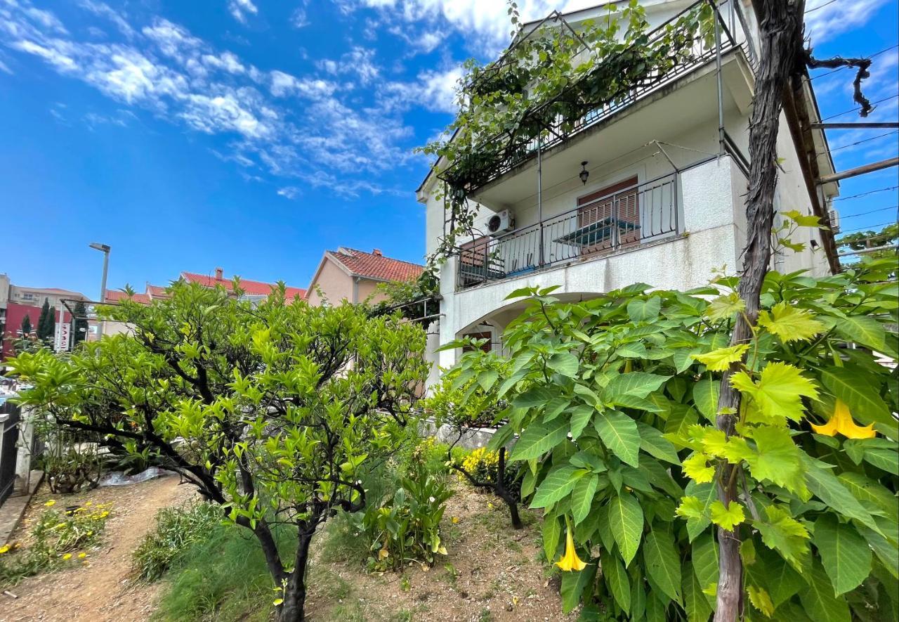 Garden House Μπούντβα Εξωτερικό φωτογραφία